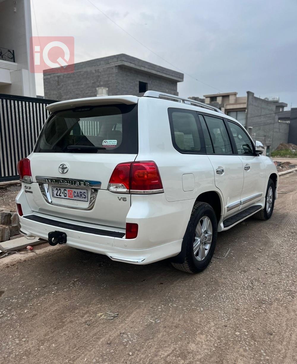 تۆیۆتا لاند کروزەر